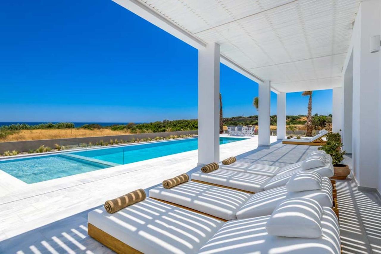 Seashore Beachfront Villa Lahaniá Kültér fotó