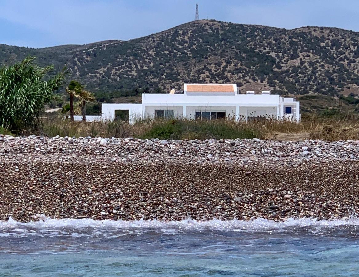 Seashore Beachfront Villa Lahaniá Kültér fotó